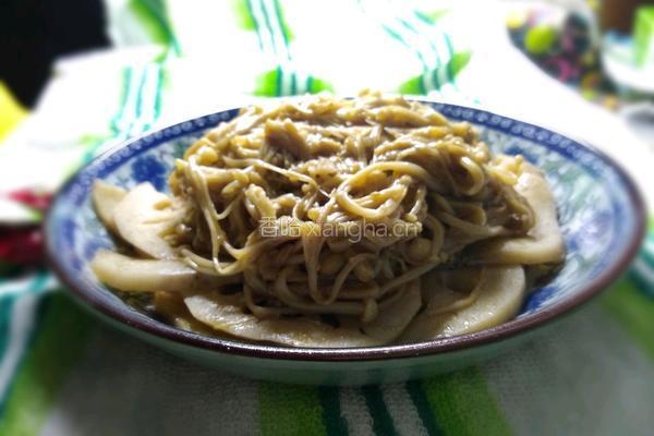 莲藕炒金针菇的做法图解7
