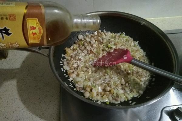 自制香菇肉末酱的做法图解7