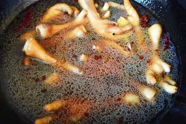 鸡爪烧海带豆腐皮的做法图解5