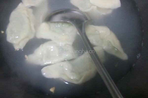 韭菜鸡蛋馅饺子的做法图解12