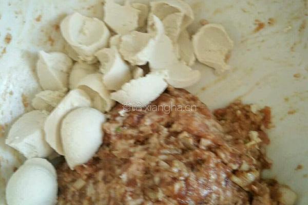 家常猪肉酿豆腐的做法图解4