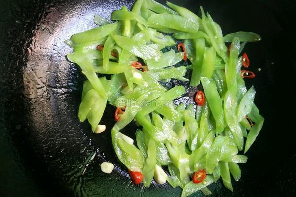 清炒莴笋的做法图解4