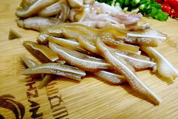 辣炒猪耳朵的做法图解4