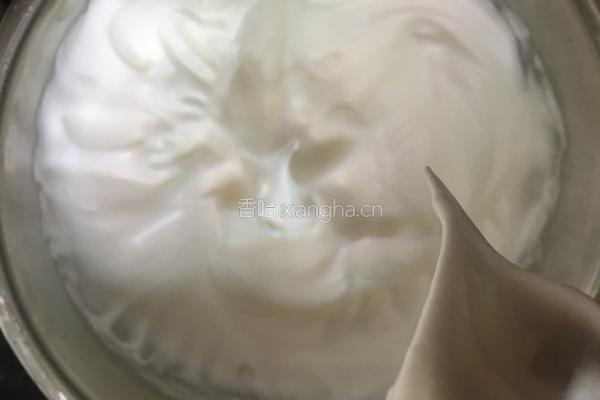 花样蛋糕卷的做法图解6
