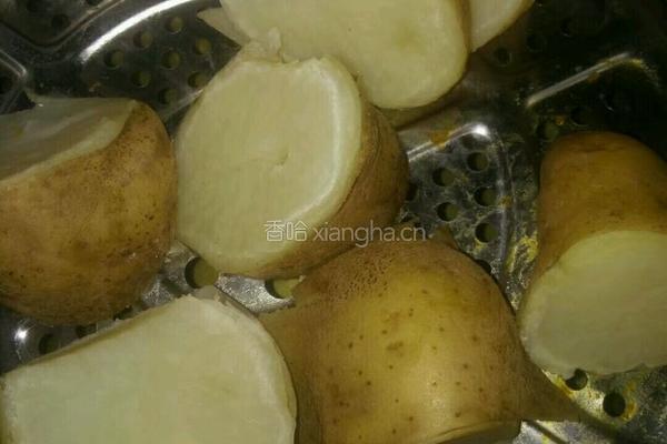 家常煮土豆泥的做法图解1
