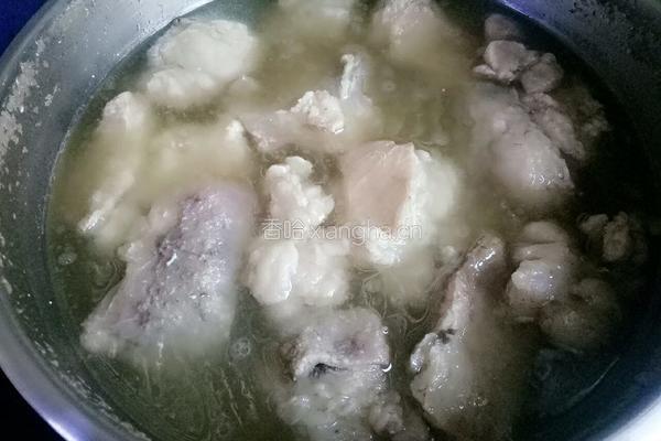 羊肉胡萝卜粉丝汤的做法图解7