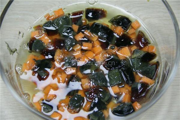 层次鲜明 好吃又好看的简蛋美食的做法图解3