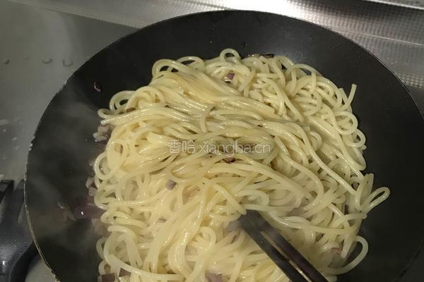 奶油紫绿意大利面的做法图解5