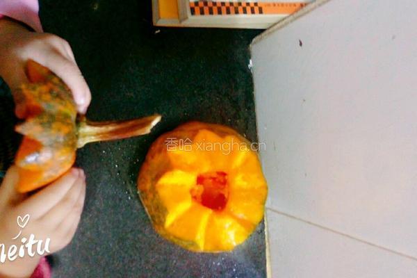小金瓜蛋羹的做法图解2