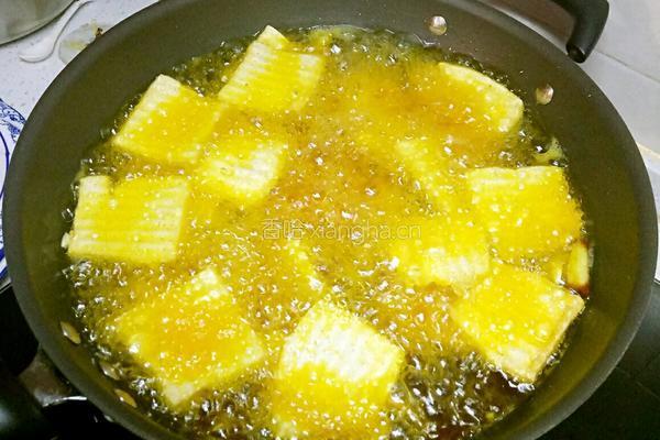鲁菜大师蒋家菜五花肉烧豆腐的做法图解3