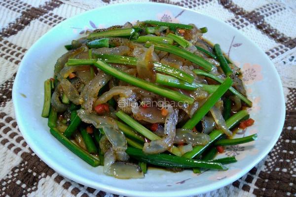蒜苔拌海蜇的做法图解8