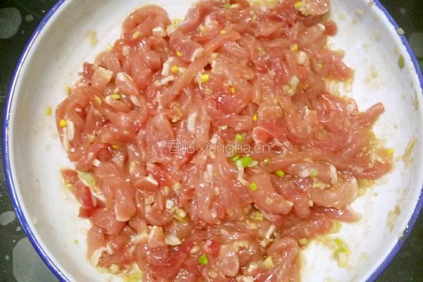 鲁菜大师孔府菜系蒋家菜香酥焦麻肉的做法图解3