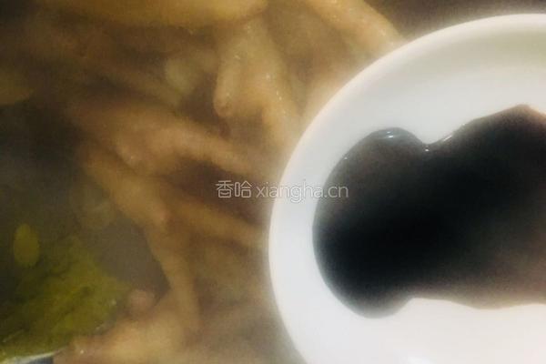 红烧鸡爪的做法图解16