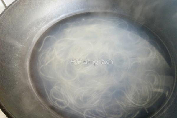 蚂蚁上树的做法图解2