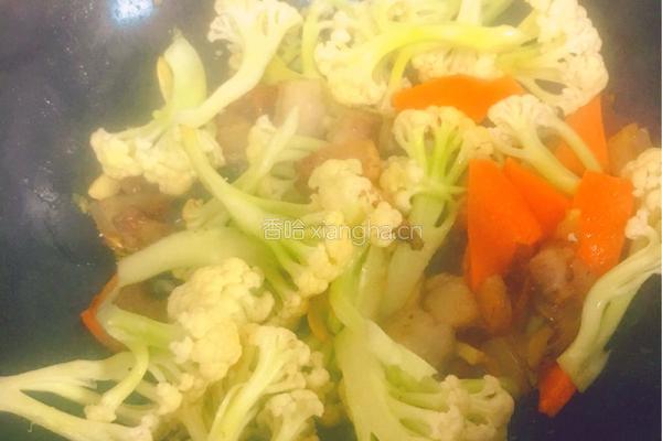 五花肉炒花菜的做法图解6