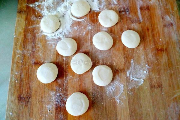 韭菜肉蒸饺的做法图解12