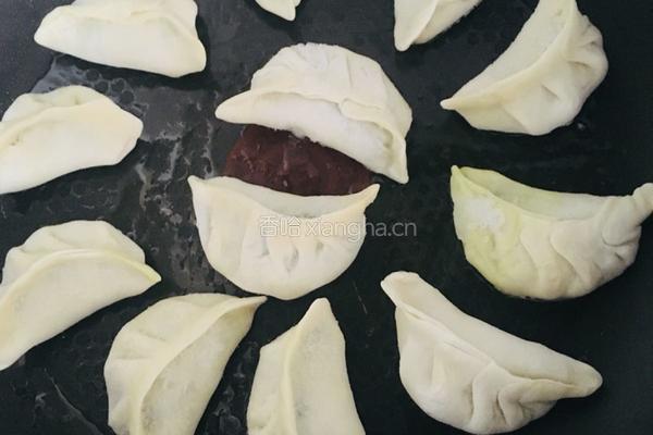 包蛋煎饺的做法图解5