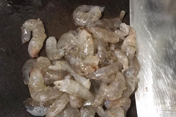 竹荪虾滑的做法图解2