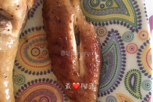 微波炉黑椒汁烤鸡肉 的做法图解1