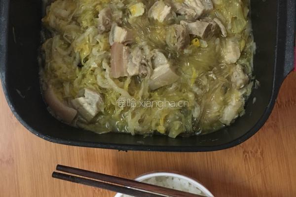 酸菜炖粉条炖猪肉的做法图解6