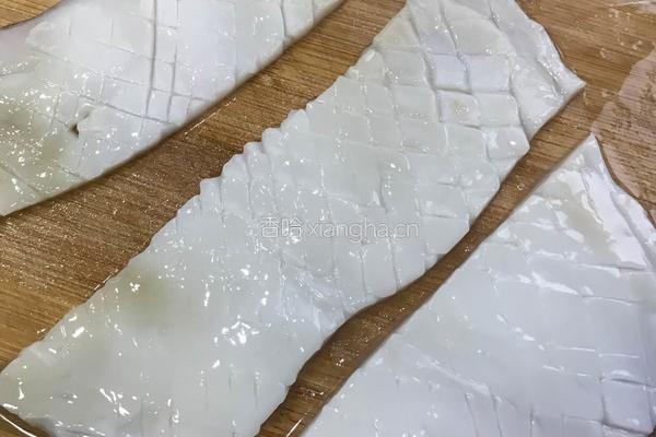青椒炒鱿鱼的做法图解6