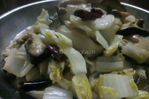 香菇爆炒白菜叶