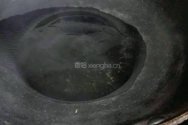 老味道猪肉粉条汤的做法图解2