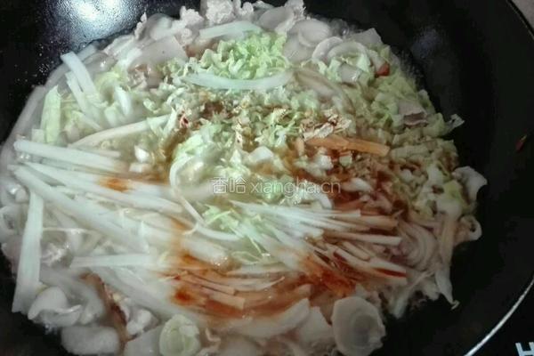 老味道猪肉粉条汤的做法图解7