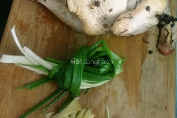 电饭锅椒盐鸡的做法图解4