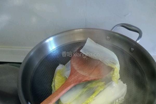 培根白菜卷的做法图解1