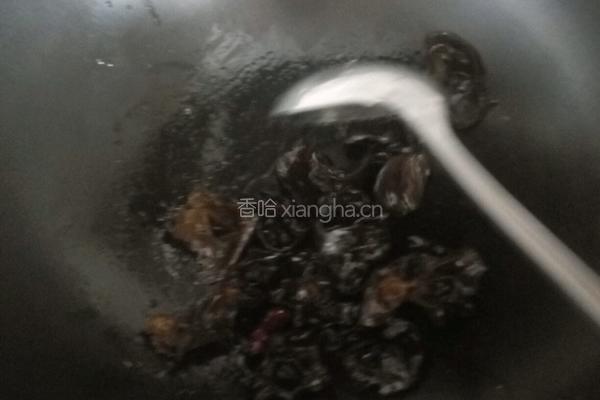 山药炒木耳的做法图解4
