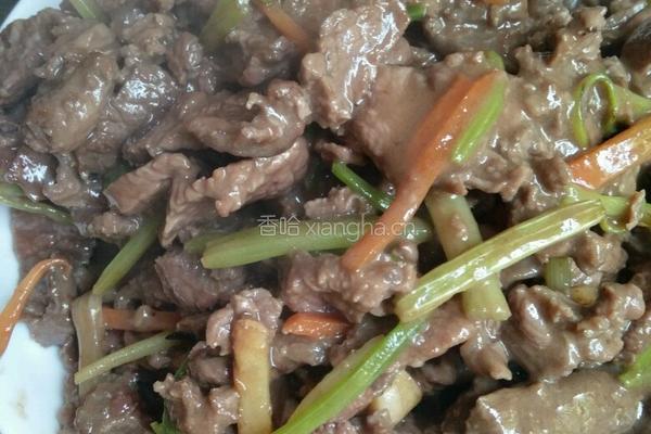 芹菜炒牛肉的做法图解5