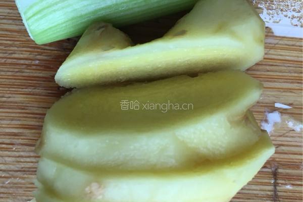 牛肉萝卜汤的做法图解5