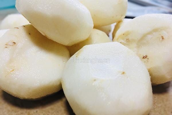 马蹄蒸肉饼的做法图解1