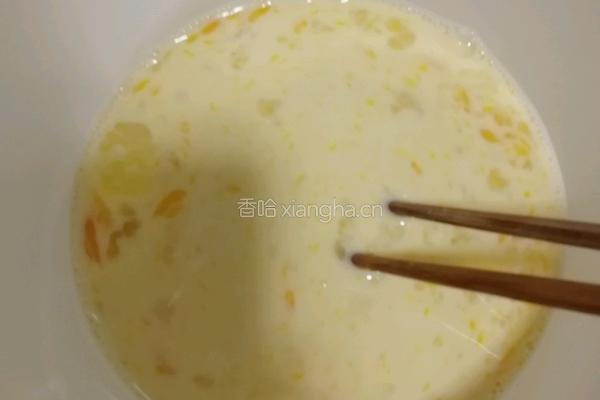 草莓班戟的做法图解2