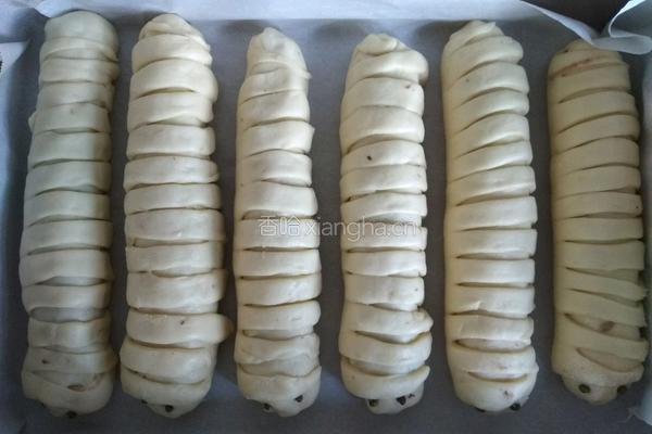 毛毛虫豆沙包（手揉版）的做法图解26