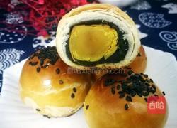 蛋黄酥的做法图解17