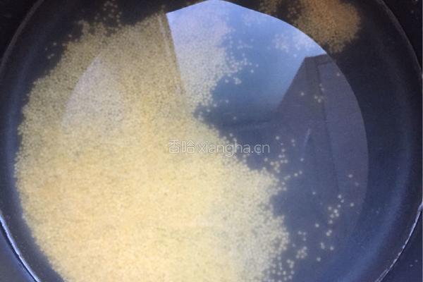 小米珍珠疙瘩汤的做法图解2