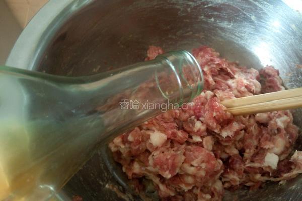 香菇胡萝卜猪肉包子的做法图解7