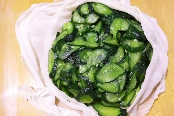 快腌黄瓜咸菜的做法图解6