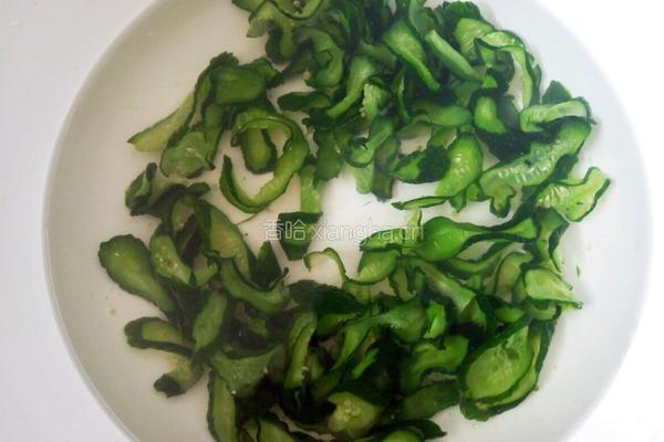 快腌黄瓜咸菜的做法图解9