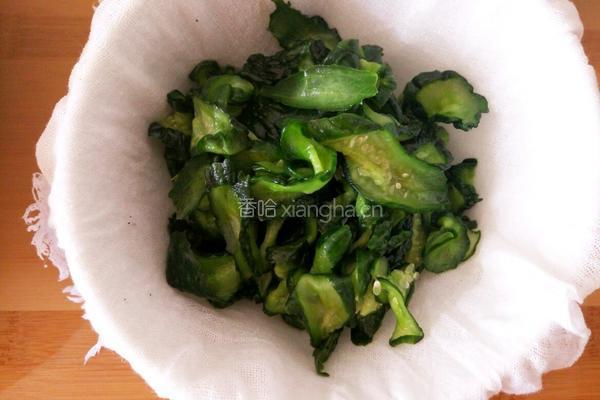 快腌黄瓜咸菜的做法图解10