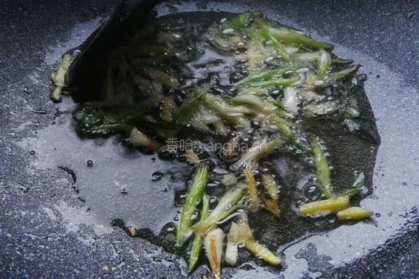 醋血鸭的做法图解5