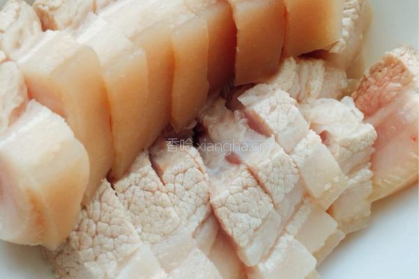 虎皮鸡蛋炖红烧肉的做法图解3