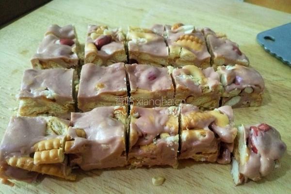 草莓夹心雪花酥的做法图解8