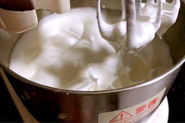 戚风蛋糕的做法图解6