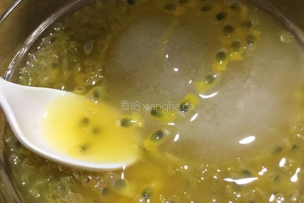 百香果果汁的做法图解5