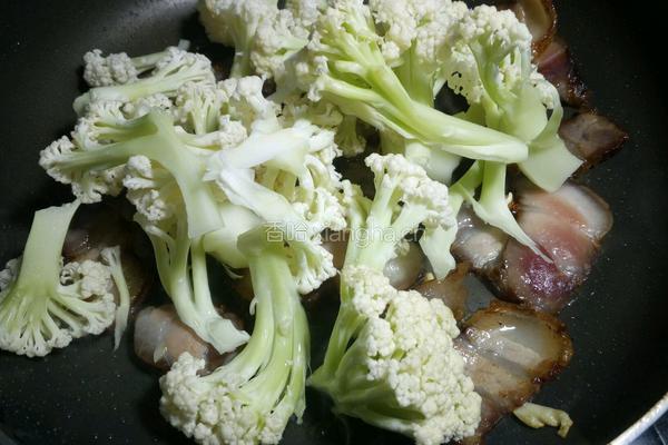 腊肉花菜的做法图解7