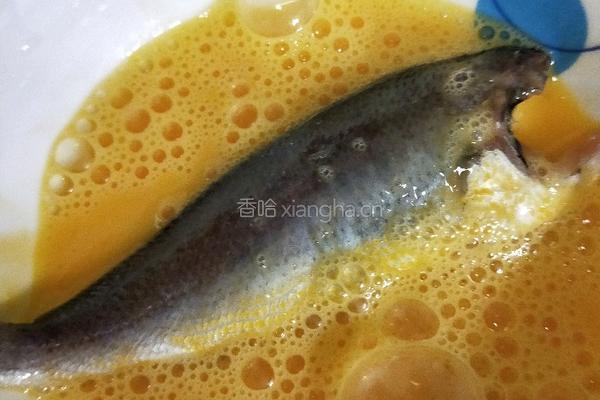 小黄鱼蘸番茄酱的做法图解5