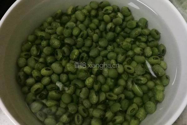 老北京淹豆儿的做法图解1